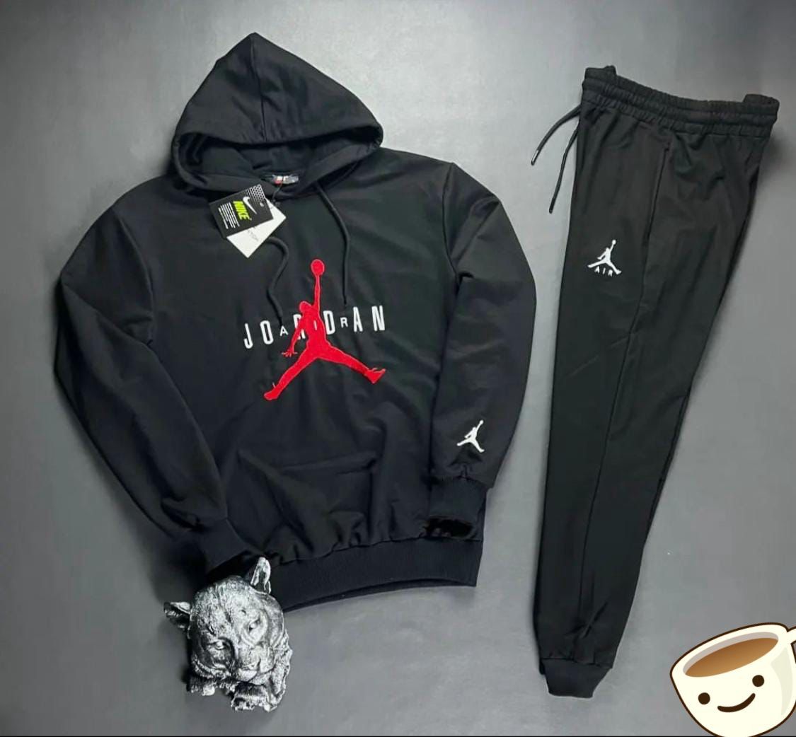 Jordans Winter Fleece Tracksuit arshboutique.shop