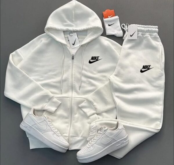 NIKE Winter Fleece Tracksuit For Men - Image 2