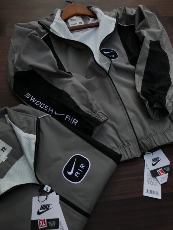 Nike Designer Jacket - Image 2